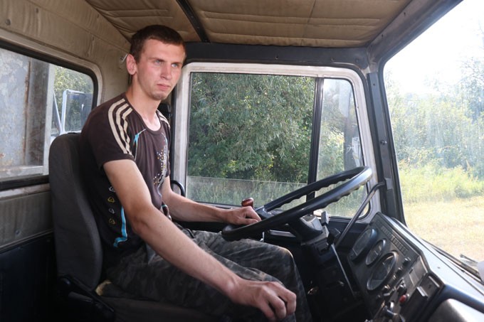 Молодой водитель ОАО «Сож-Агро» рассказал, как ему удаётся оставаться лидером на отвозке зерна