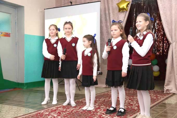 Мазоловская средняя школа отпраздновала полувековой юбилей. Фото