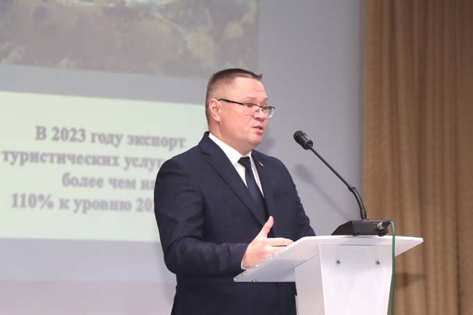 Председатель Мстиславского райисполкома встретился с активом района