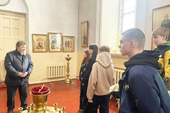 Восстановление святынь Беларуси. Чем в эти дни занята союзная молодёжь