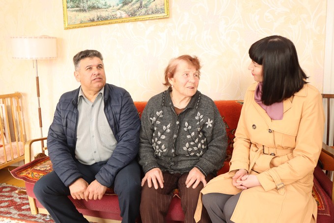 Представители БП "Белая Русь", депутаты встретились с бывшей узницей Анной Васильевой.  О чём шёл разговор