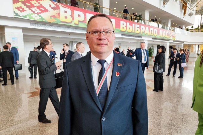 Глава района Дмитрий Пимошенко поделился мнением о важности и силе Всебелорусского народного собрания