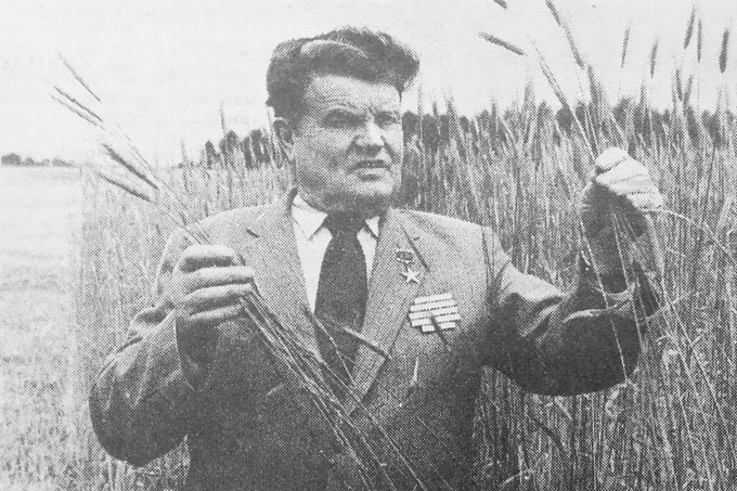 Какой вклад в развитие Мстиславского района внесли знаменитые мстиславчане Пётр Катушкин и Владимир Горнастаев