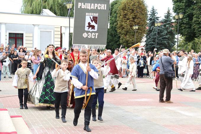 XVI фестиваль «Рыцарский фест» стартовал в Мстиславле