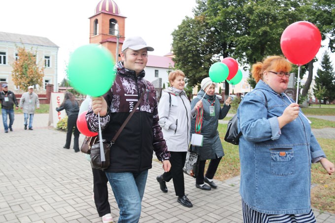 Как прошёл марафон по скандинавской ходьбе в Мстиславле