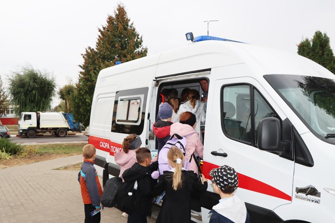 Масштабное мероприятие по безопасности прошло в Мстиславле. Фото