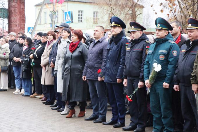 Узнали, как в Мстиславле прошёл митинг, посвящённый 107-й годовщине Октябрьской революции