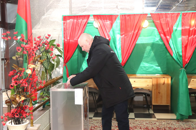 Рассказываем, как проходит голосование в основной день выборов