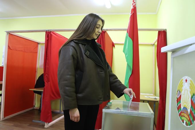 Рассказываем, как проходит голосование в основной день выборов