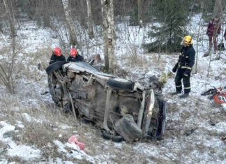 Три человека погибли в ДТП.