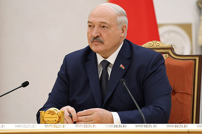 Подготовка к ВНС, окормление конфессий и задачи для микроэлектроники. Итоги недели Президента