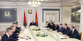 Инаугурация, признание в счастье, важные кадры, ржавый станок и контроль без "хотелок". Итоги недели Президента