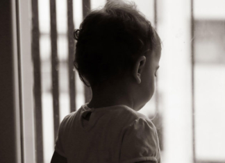 Следователи устанавливают обстоятельства гибели 4-летнего ребёнка.