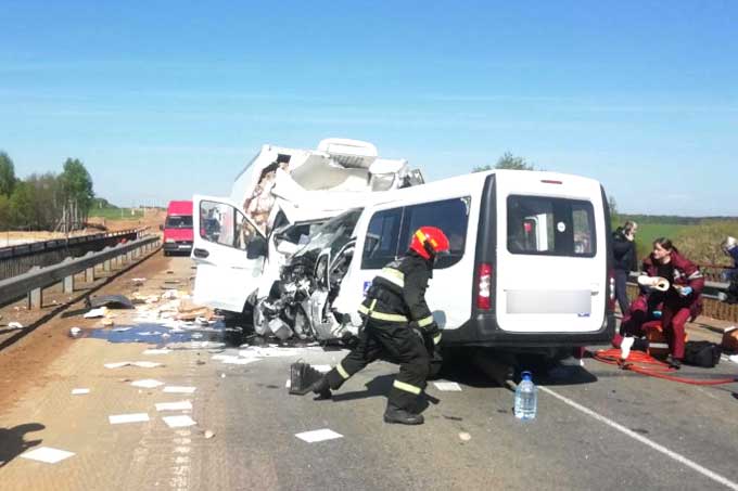 В ДТП под Чаусами погибли три человека.