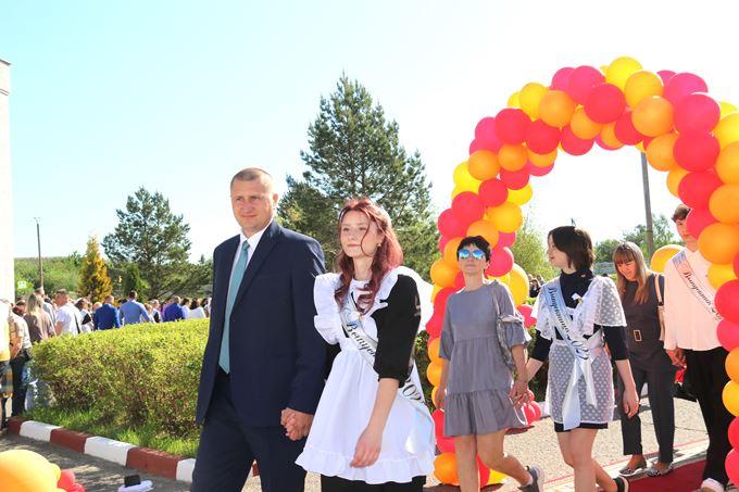 Последний звонок прозвучал в городской школе