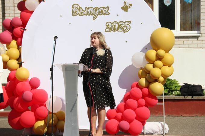 Последний звонок прозвучал в городской школе