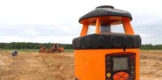 Руководство района поздравляет мелиораторов с праздником.