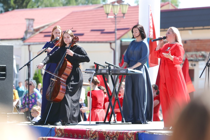 Мстиславль с размахом празднует День Независимости Республики Беларусь. Подробности, читайте в нашем материале.