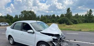 В ДТП пострадали семь человек.