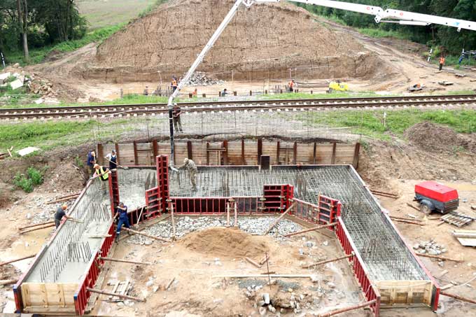 Путепровод в Мстиславском районе откроют к движению уже в ноябре.