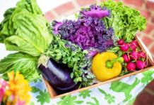 Какие продукты могут стать опасными после заморозки