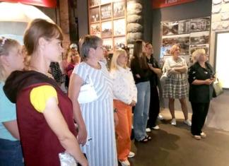 Педагоги Мстиславского района посетили новый областной музей.