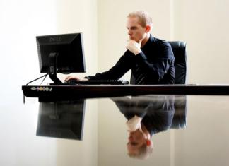 Узнали, сколько людей трудится на удалёнке