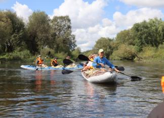 Кто отправился на байдарках по Вихре