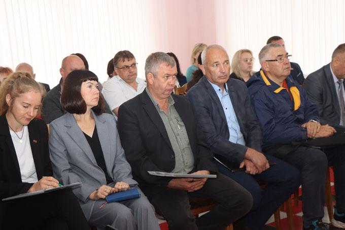 Как оценили депутаты качество выполнения социальных стандартов