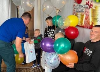 "Белая Русь" помогает собрать школьный портфель детям