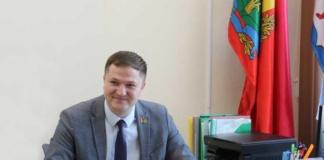 Депутат Владимир Павловский провёл день в избирательно округе.