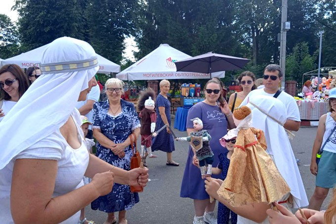 Чем удивляет и радует гостей праздник средневековой культуры