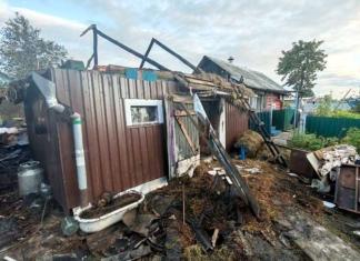 В Мстиславле на Коммунарной произошёл пожар.