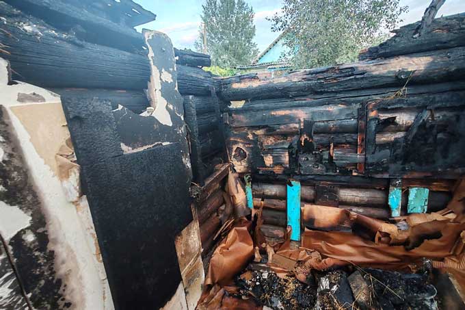 В Мстиславле на Коммунарной произошёл пожар