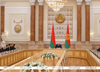 Рабочая неделя Президента: День народного единства и доклад по таможне