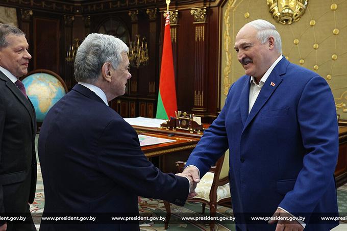 Александр Лукашенко встретился с представителем Президента США