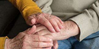 Как в Беларуси поддерживают пенсионеров