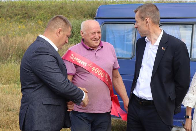 Четыре тысячи тонн перевезённого зерна. Кто стал героем жатвы