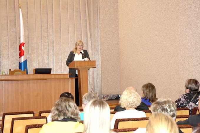 IMG_3328 Что обсуждают с мстиславчанам на Едином дне информирования.