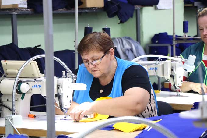 Как прошла информационная встреча на Мстиславской швейной фабрике