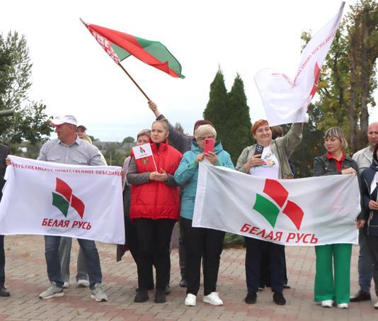 В районе провели автопробег «Мы должны им память»