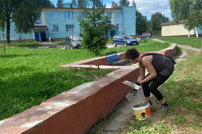 Как в Мазоловском сельсовете работают по благоустройству территорий