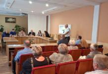 Какие проблемы молодёжи и развития спорта обсудили депутаты