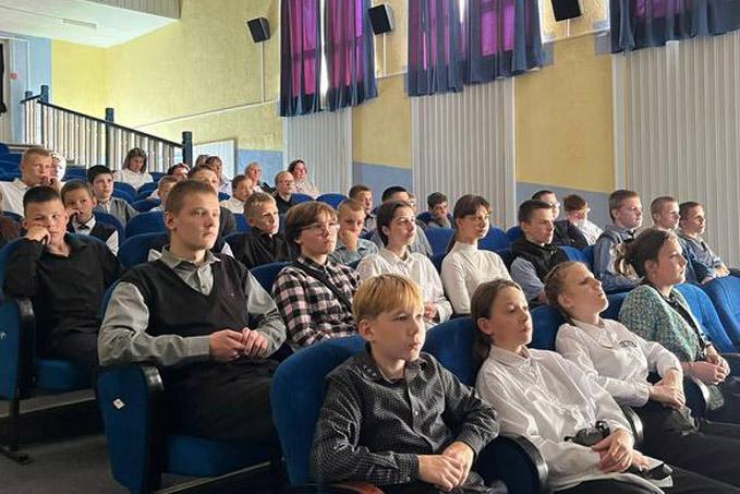 Как прошла премьера фильма ко Дню народного единства