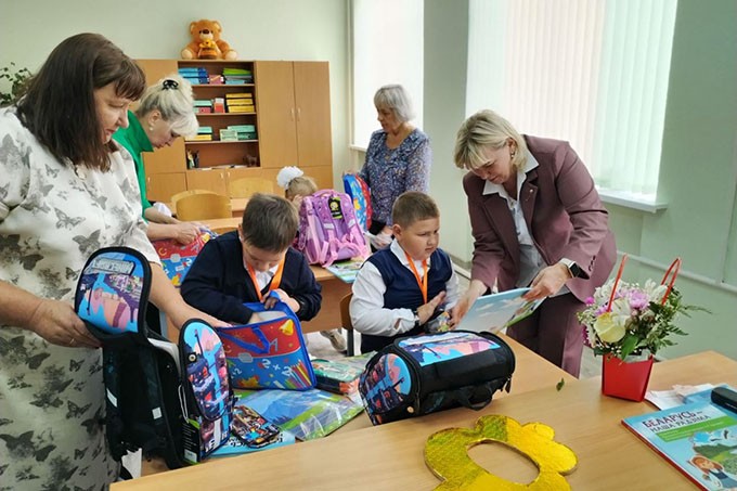 Посмотрите, как прошла праздничная линейка в Мстиславской школе-интернате