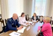 Правовой инспектор ответила на вопросы жителей Мстиславля Правовой инспектор профсоюза ответила на вопросы жителей Мстиславля.