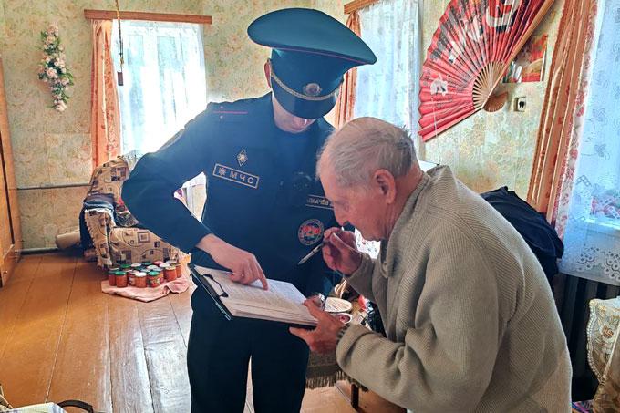 Мстиславские спасатели усилили профилактическую работу в частном секторе.