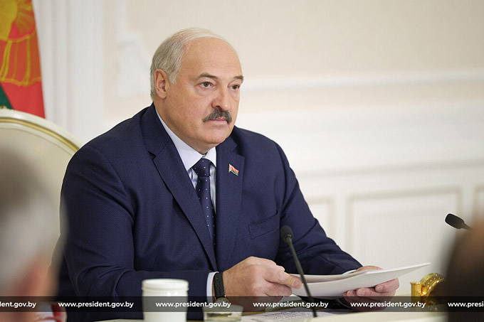 Президент собрал совещание о проектах прогнозных документов на 2026 год.