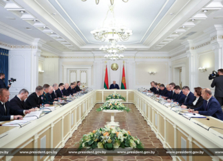 Президент собрал совещание с руководством Совета Министров