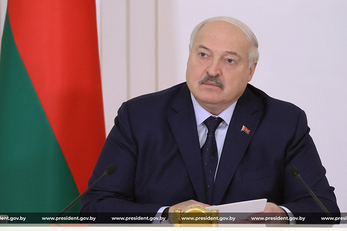 Президент собрал совещание с руководством Совета Министров